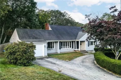 18 Doyle Drive North Providence RI 02911