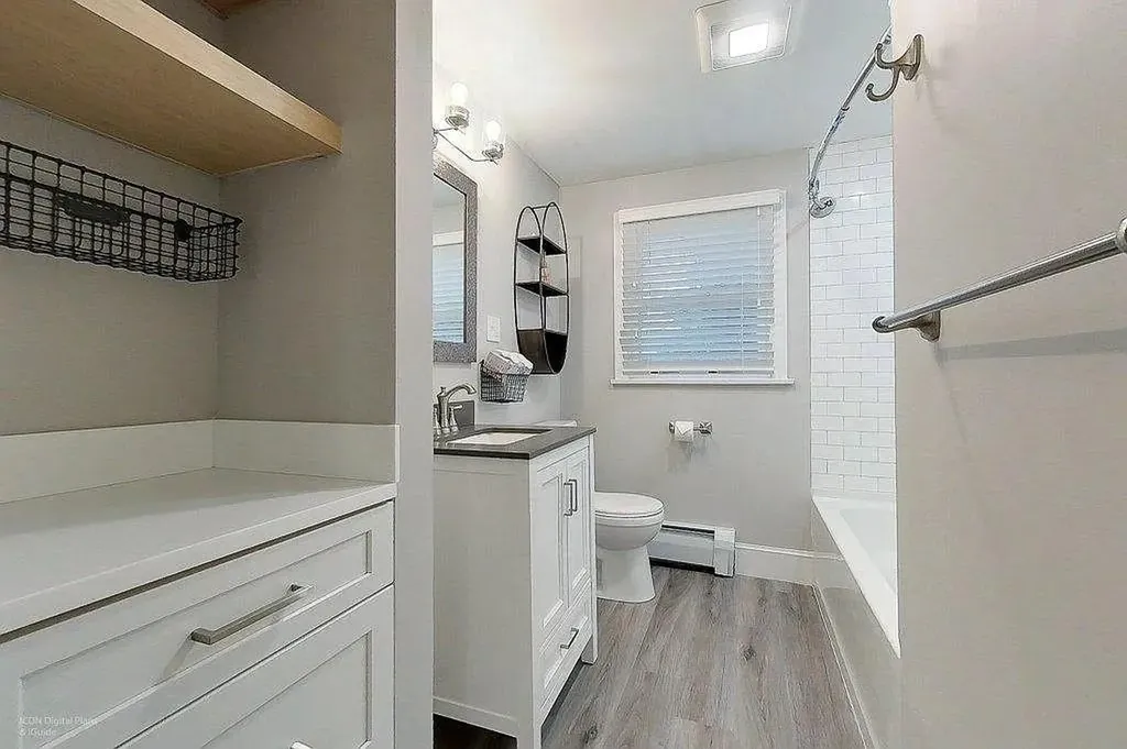 133 Merritt Avenue Tiverton RI 02878