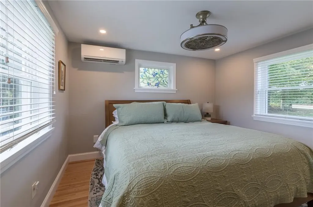 133 Merritt Avenue Tiverton RI 02878