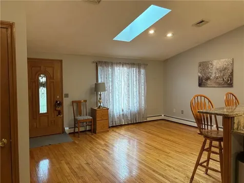 16 Tremont Street North Providence RI 02904