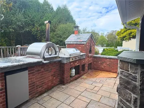 16 Tremont Street North Providence RI 02904