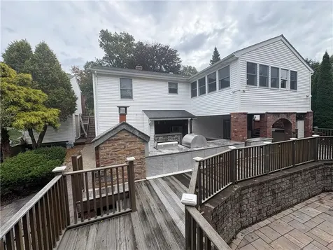 16 Tremont Street North Providence RI 02904