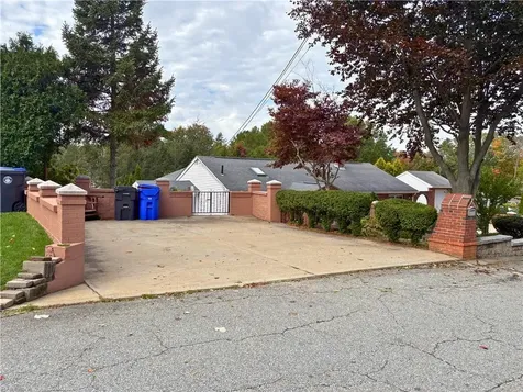 16 Tremont Street North Providence RI 02904