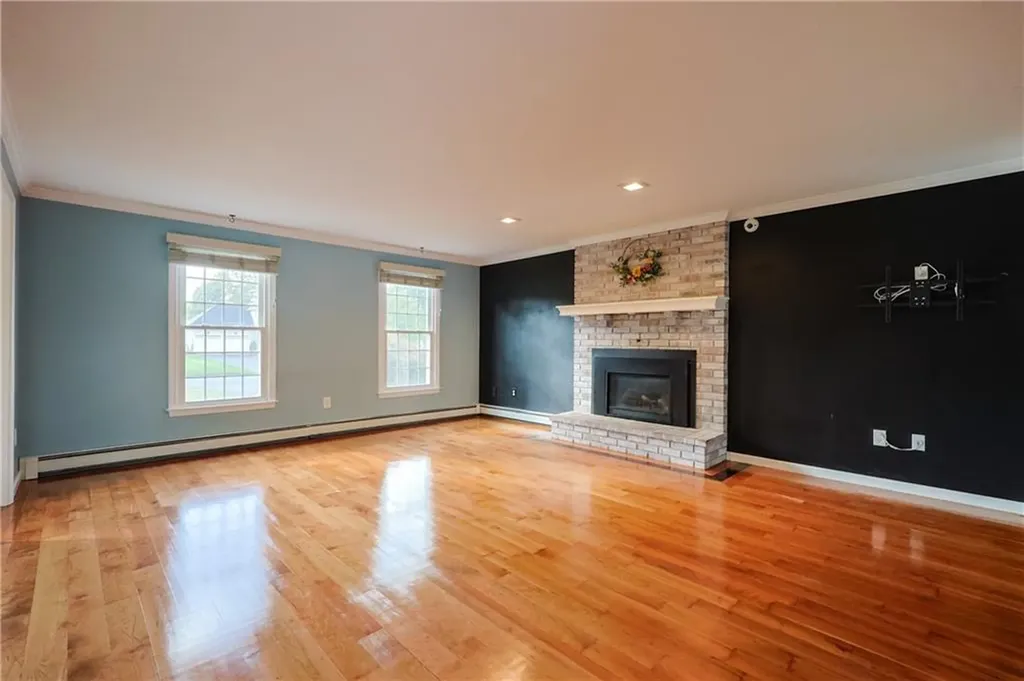 9 Hannah Drive Cumberland RI 02864