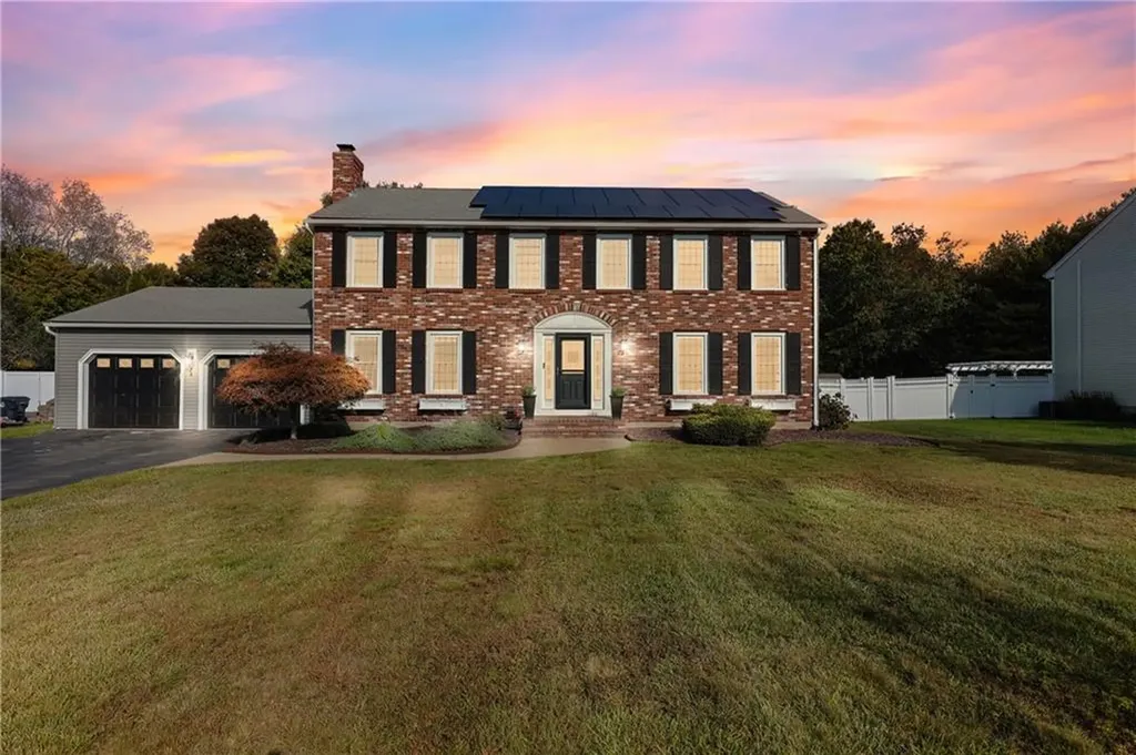 9 Hannah Drive Cumberland RI 02864