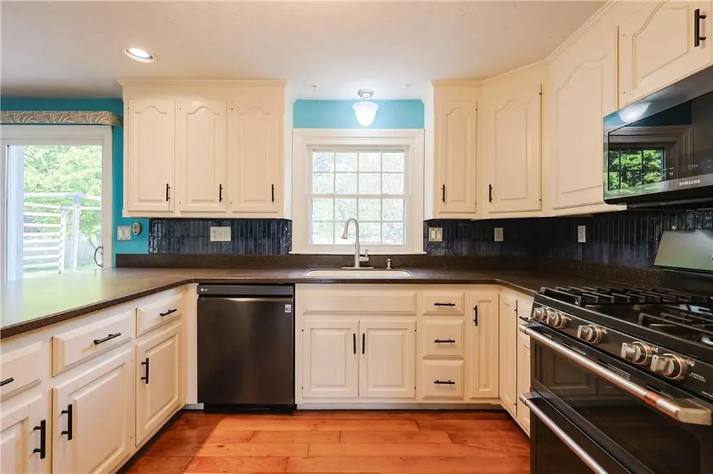 9 Hannah Drive Cumberland RI 02864