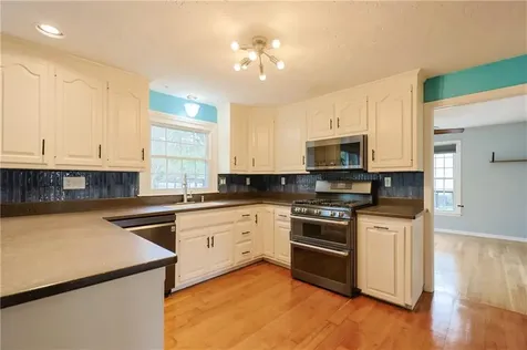 9 Hannah Drive Cumberland RI 02864