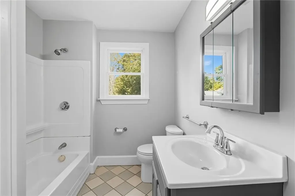 1107 Main Street Coventry RI 02816