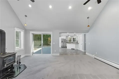 1107 Main Street Coventry RI 02816