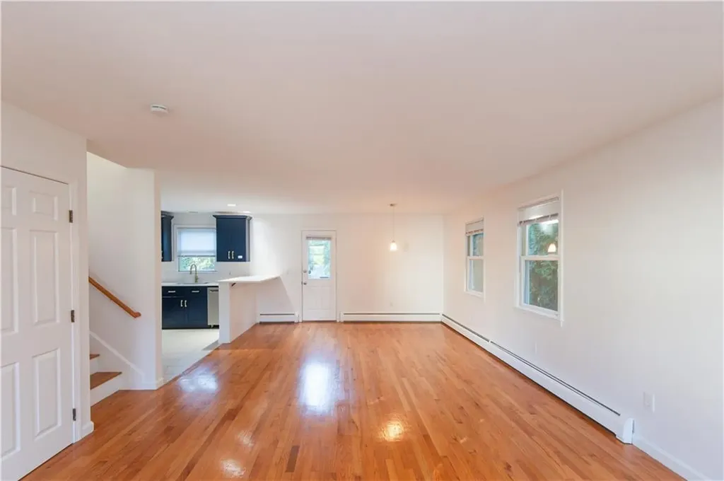 27 Fenner Avenue Newport RI 02840