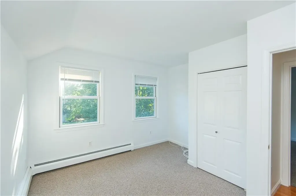 27 Fenner Avenue Newport RI 02840