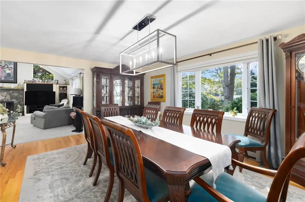 8 Princess Pine Road Lincoln RI 02865