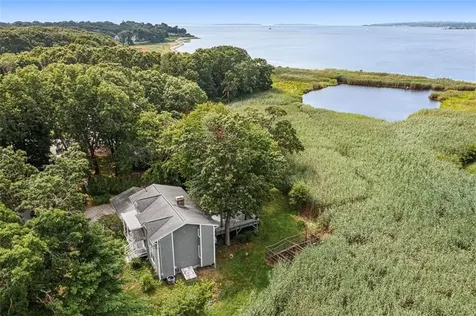 4 Buckingham Street Barrington RI 02806