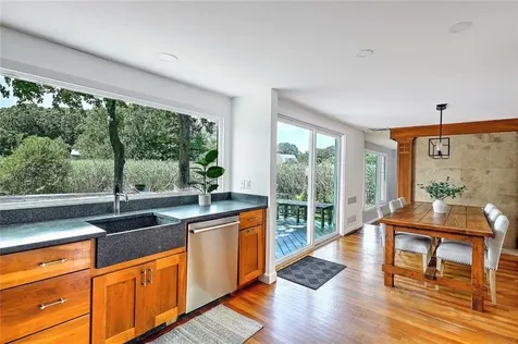 4 Buckingham Street Barrington RI 02806