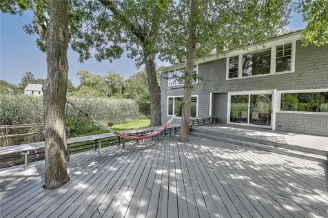 4 Buckingham Street Barrington RI 02806