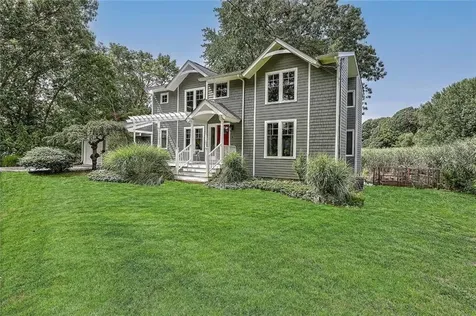 4 Buckingham Street Barrington RI 02806