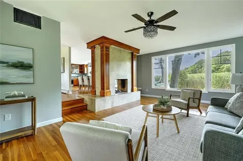 4 Buckingham Street Barrington RI 02806