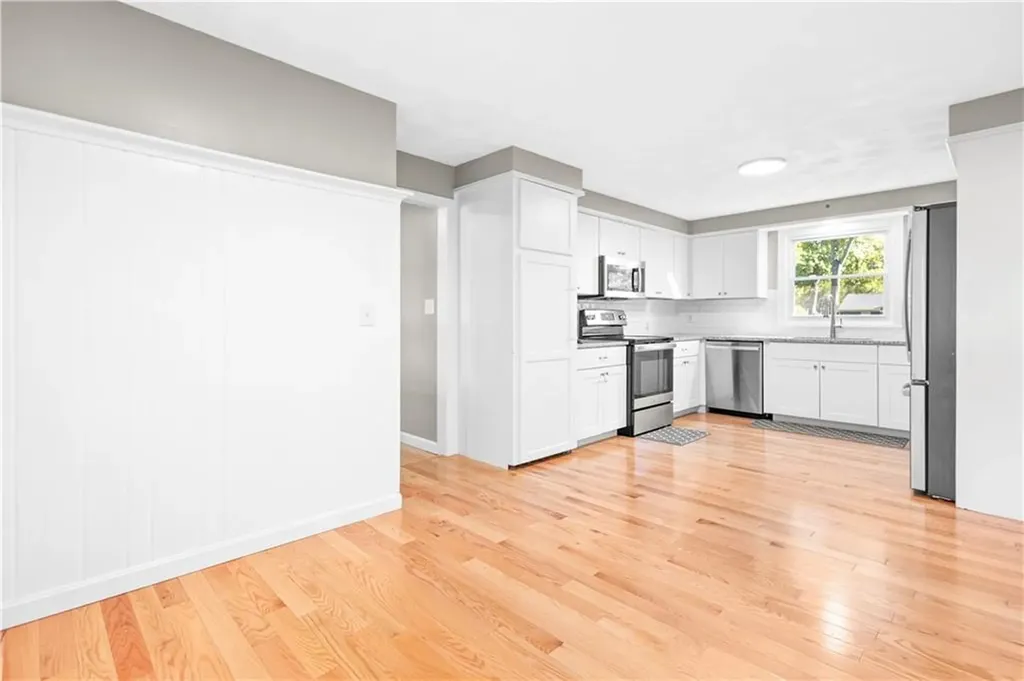 7 Circle Drive Coventry RI 02816