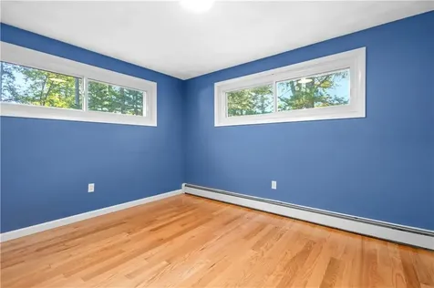 7 Circle Drive Coventry RI 02816