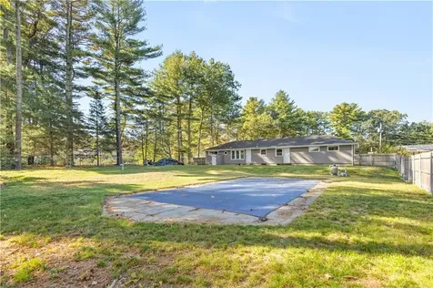 7 Circle Drive Coventry RI 02816