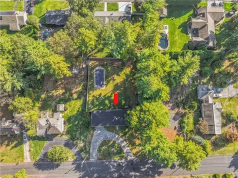 7 Circle Drive Coventry RI 02816