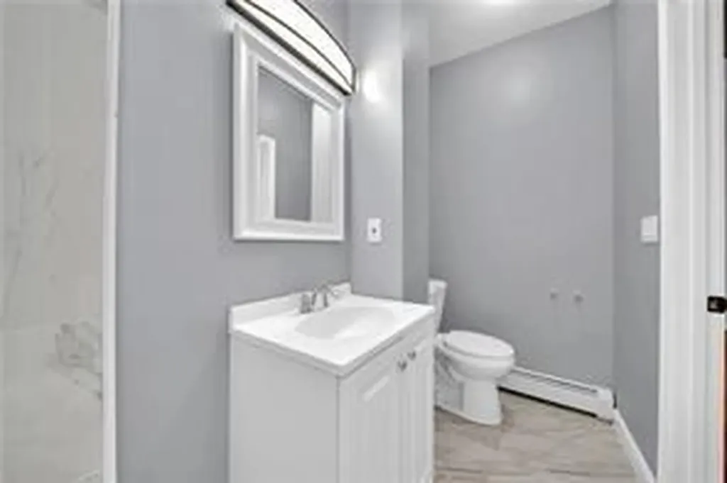 123 Chester Avenue Providence RI 02907