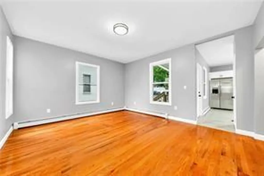 123 Chester Avenue Providence RI 02907