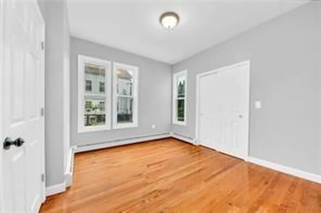 123 Chester Avenue Providence RI 02907