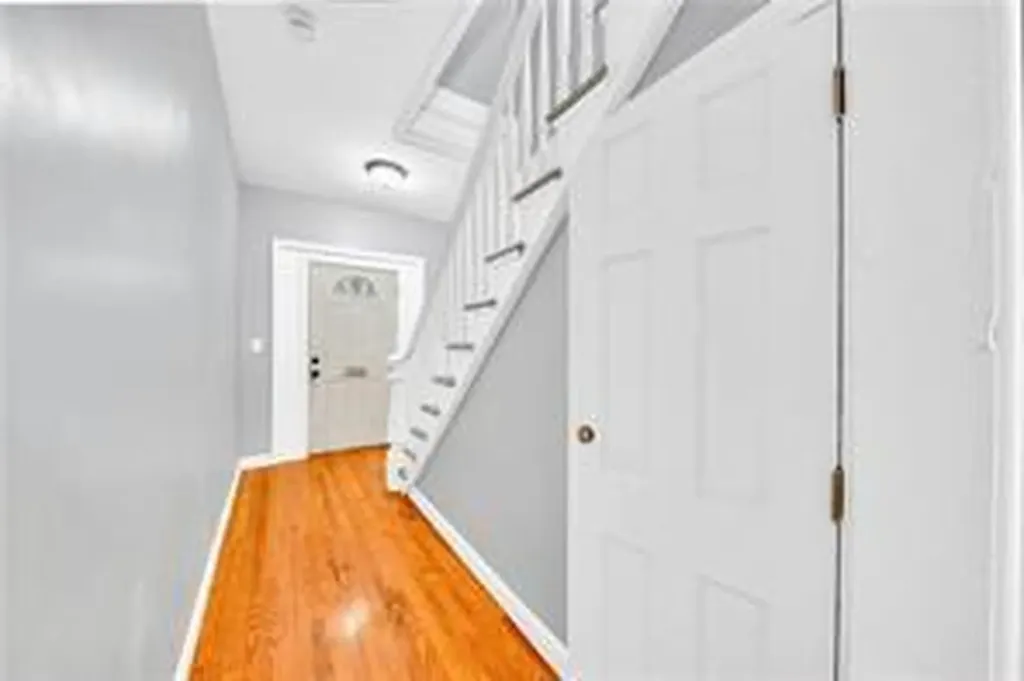 123 Chester Avenue Providence RI 02907