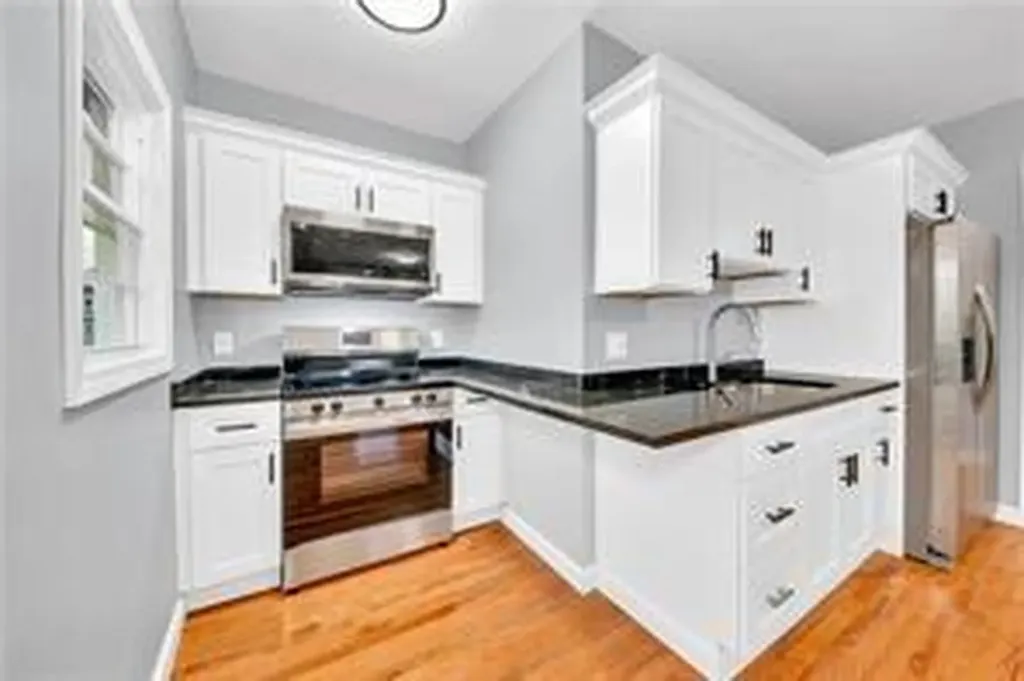 123 Chester Avenue Providence RI 02907