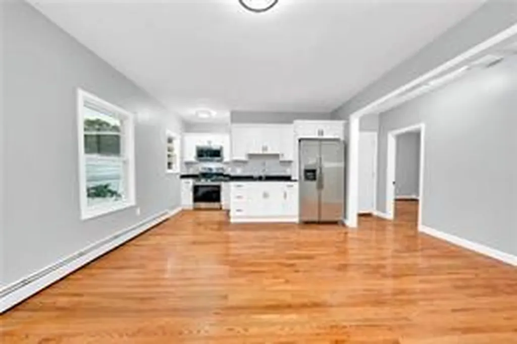 123 Chester Avenue Providence RI 02907