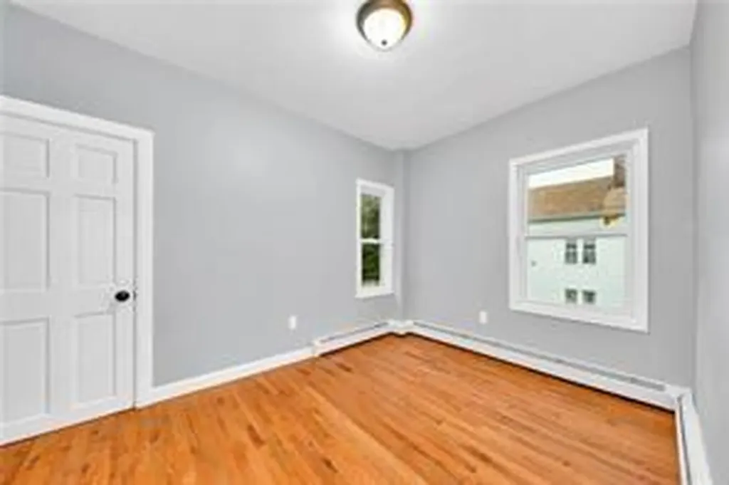 123 Chester Avenue Providence RI 02907