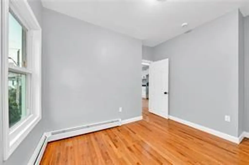 123 Chester Avenue Providence RI 02907