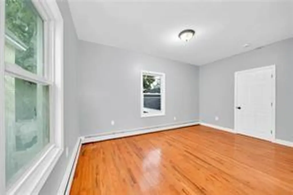 123 Chester Avenue Providence RI 02907