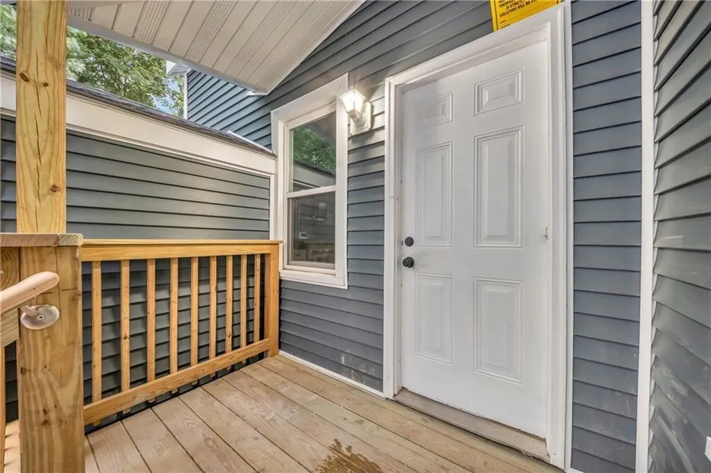 123 Chester Avenue Providence RI 02907