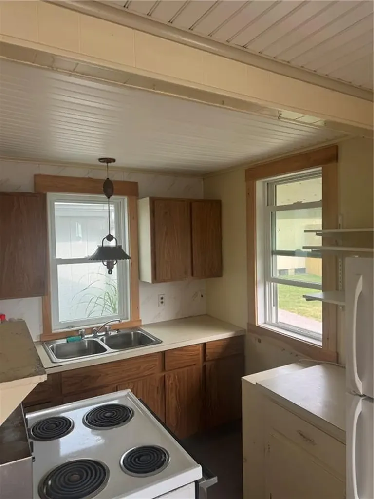 854 Matunuck Beach Road South Kingstown RI 02879