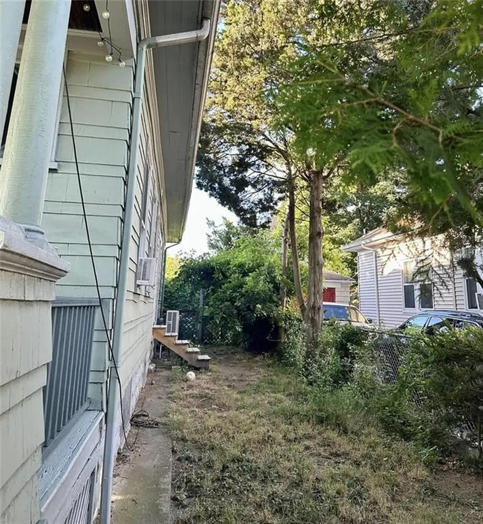 60 Georgia Avenue Providence RI 02905