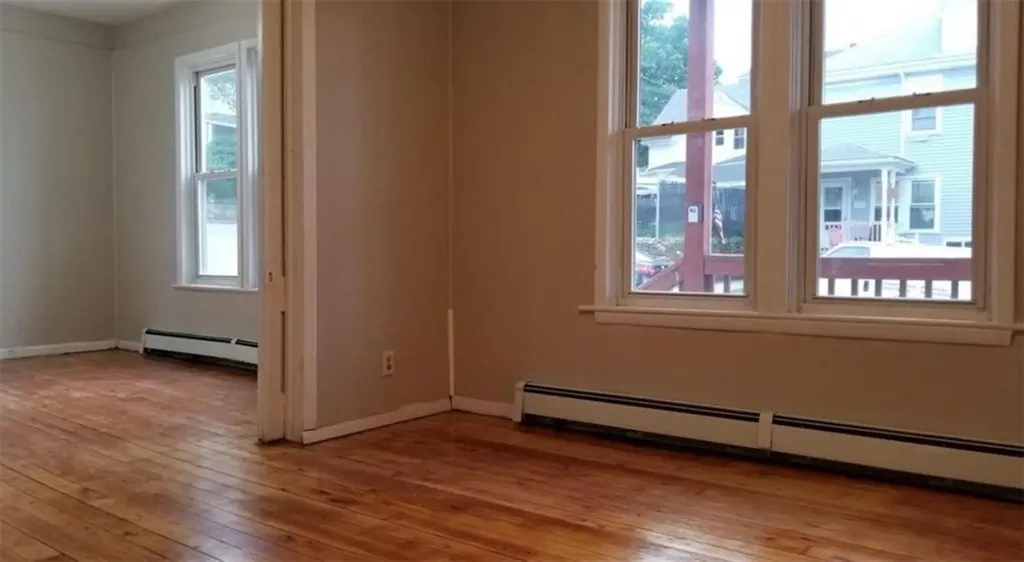 204 Welles Street Woonsocket RI 02895