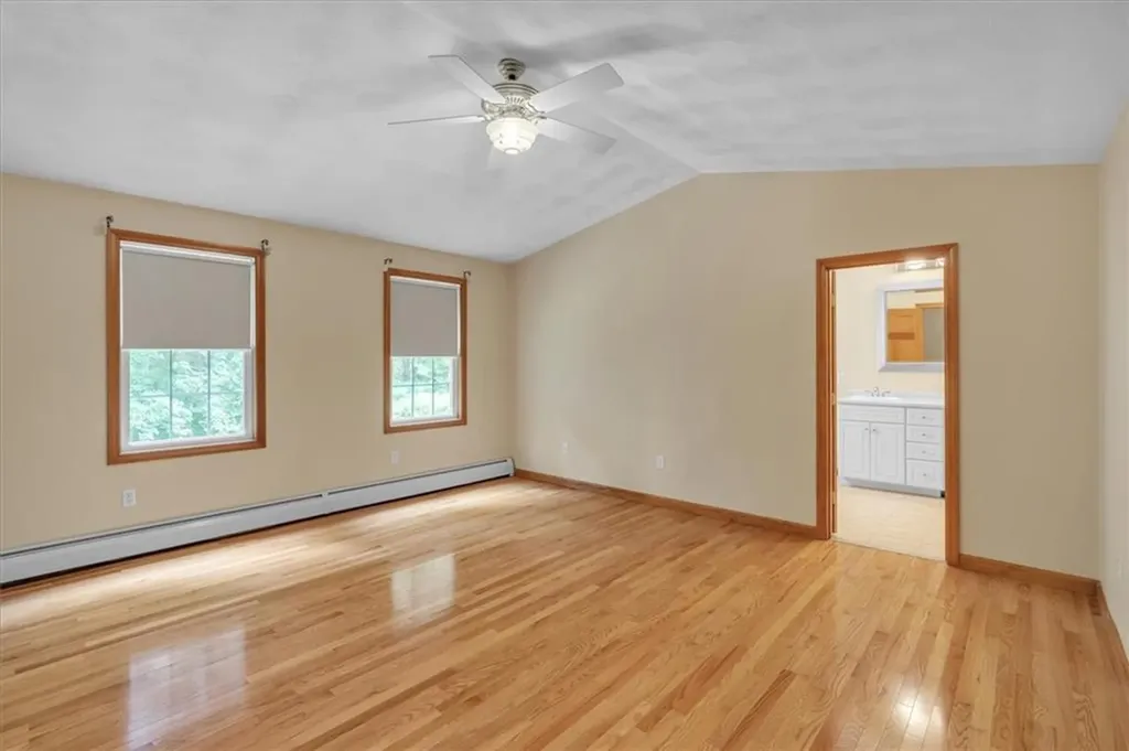 31 Estate Drive Exeter RI 02822