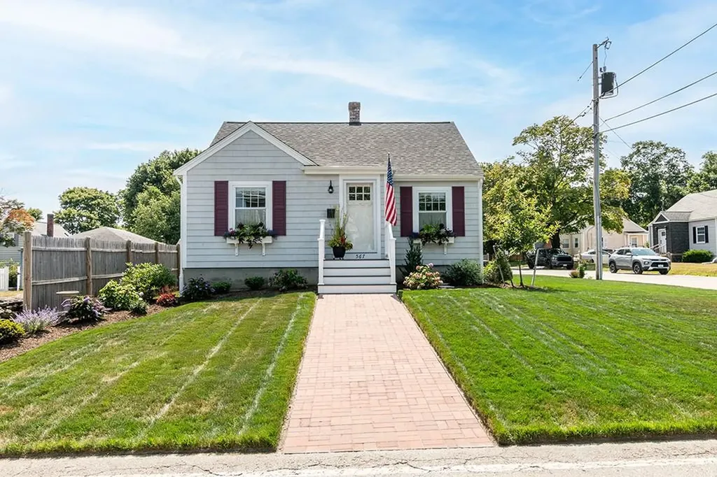 567 Buffinton Street Somerset MA 02726