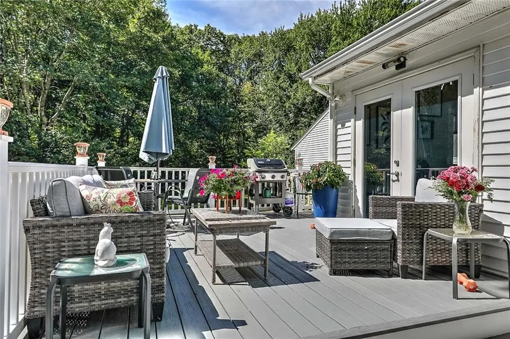 138 Jenckes Hill Road Lincoln RI 02865