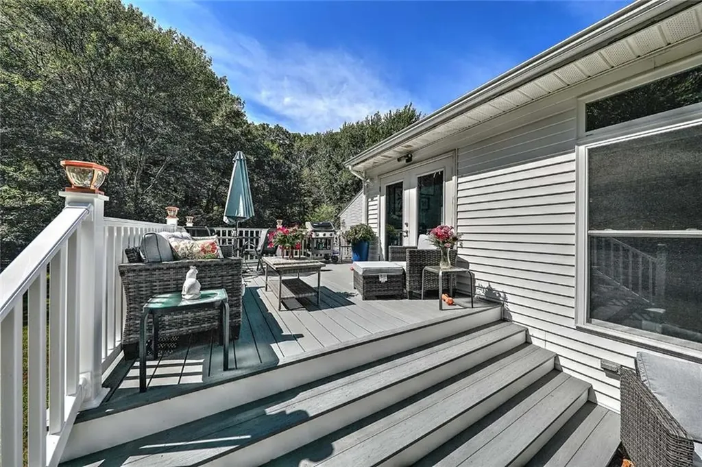 138 Jenckes Hill Road Lincoln RI 02865