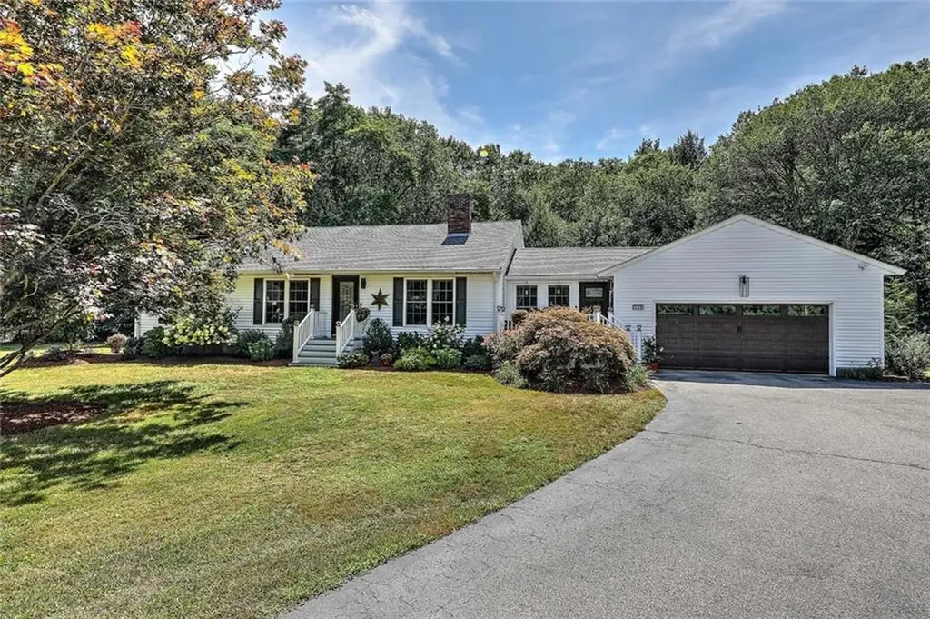 138 Jenckes Hill Road Lincoln RI 02865
