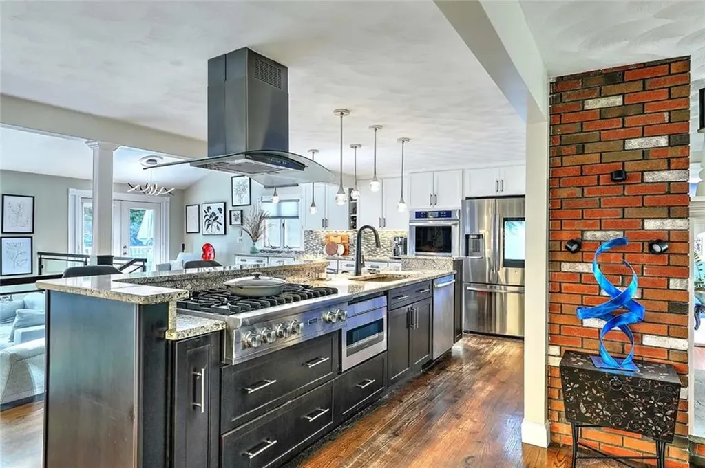 138 Jenckes Hill Road Lincoln RI 02865