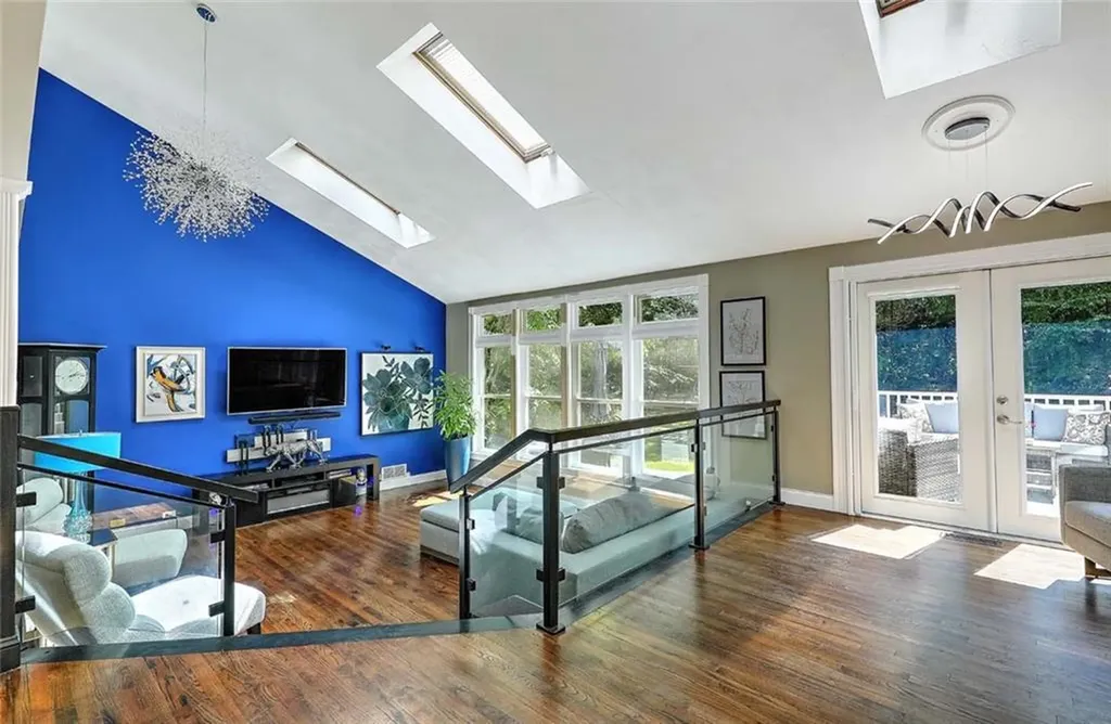 138 Jenckes Hill Road Lincoln RI 02865