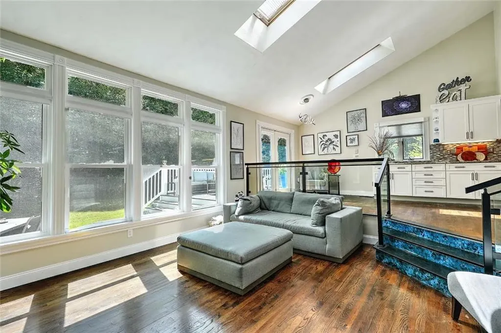 138 Jenckes Hill Road Lincoln RI 02865