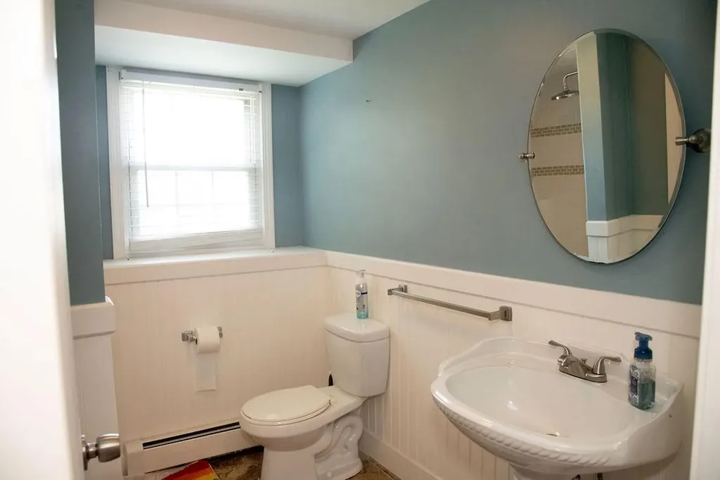 52 Carey Court Woonsocket RI 02895