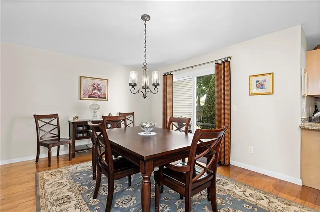 15 Silvercup Circle West Warwick RI 02893