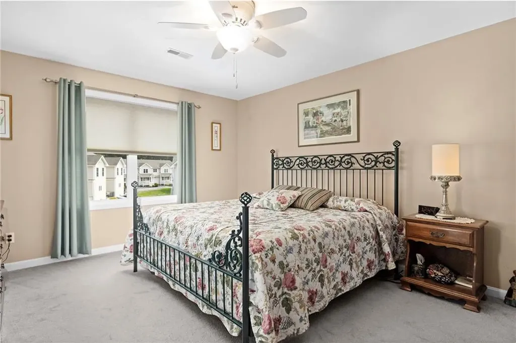 15 Silvercup Circle West Warwick RI 02893