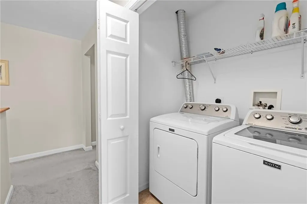 15 Silvercup Circle West Warwick RI 02893